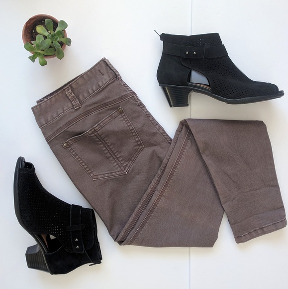 Free People Denim - Free People Gray Stretch Skinny Jeans Size 28